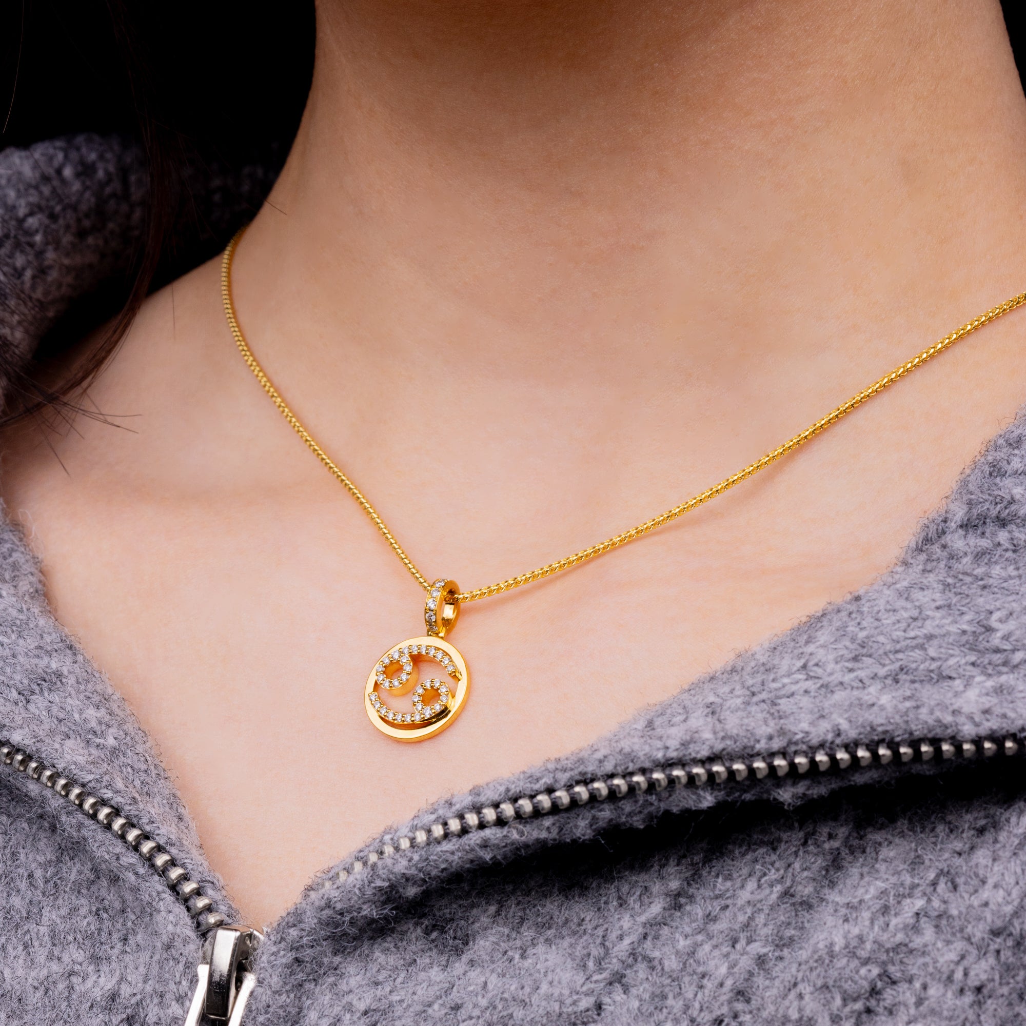 Nano Zodiac Necklace (Cancer)