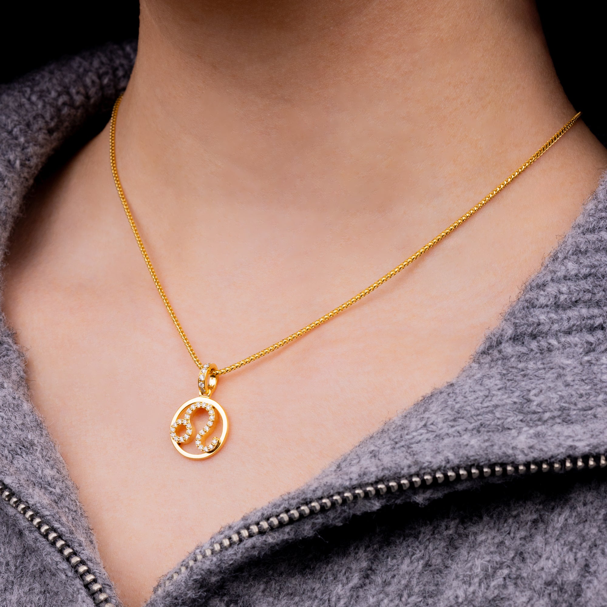 Nano Zodiac Necklace (Leo)