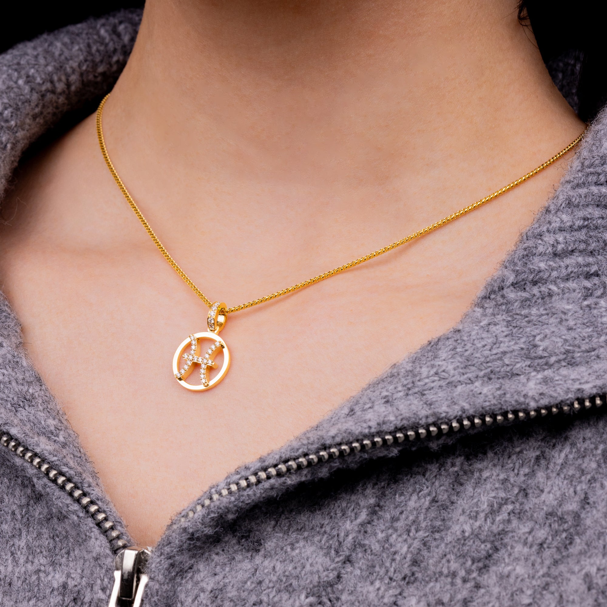 Nano Zodiac Necklace (Pisces)