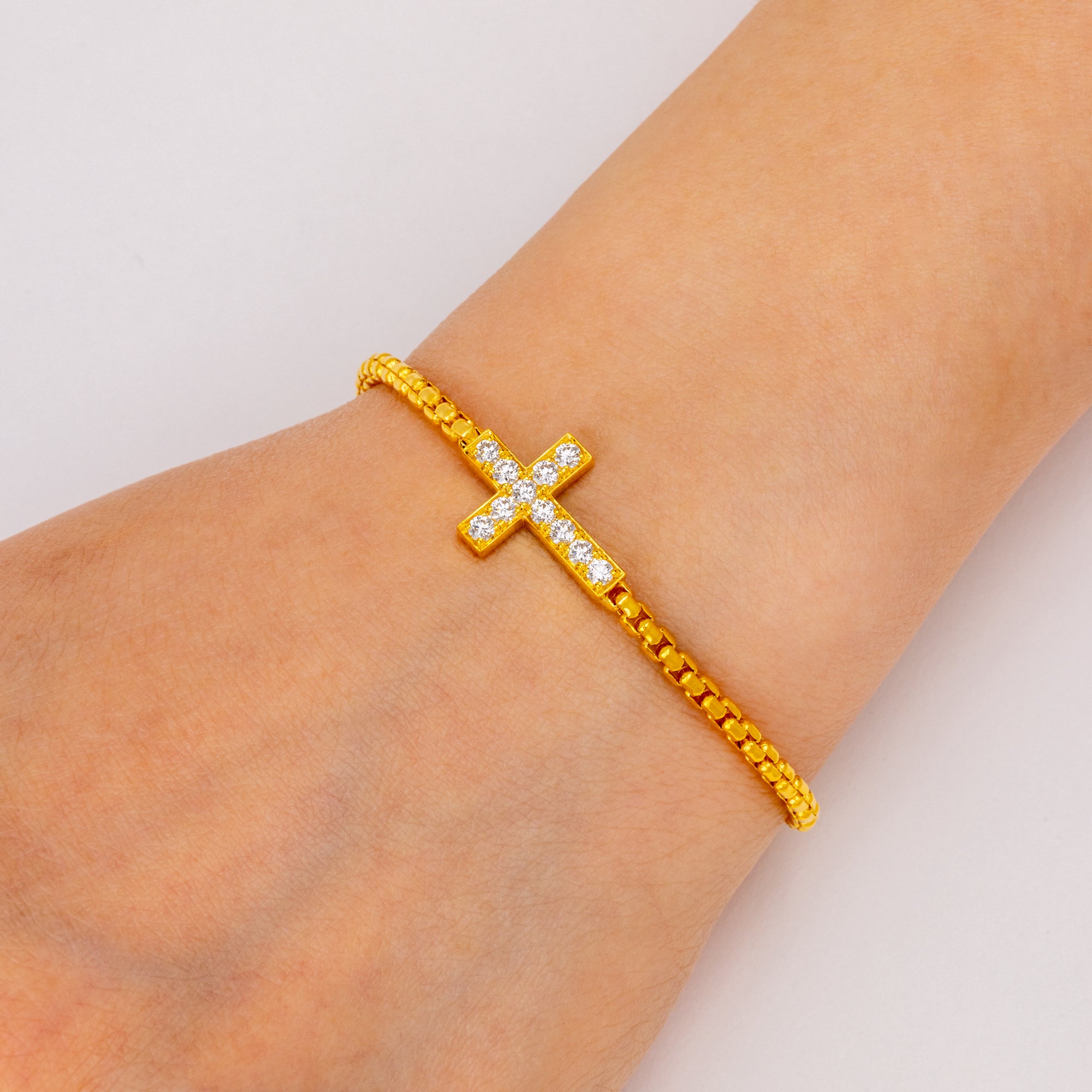 Nano Hayden Cross Bracelet (2.7mm)